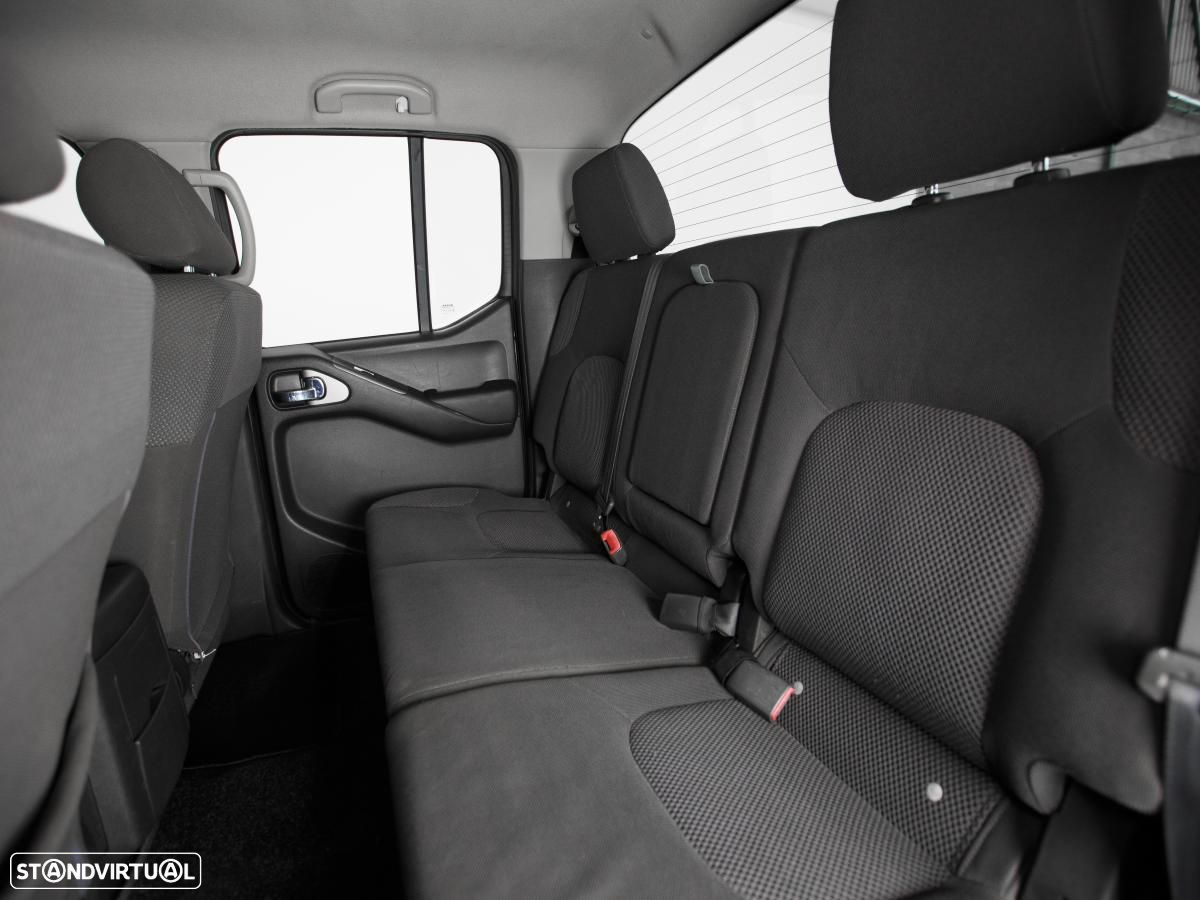 Nissan Navara - 8
