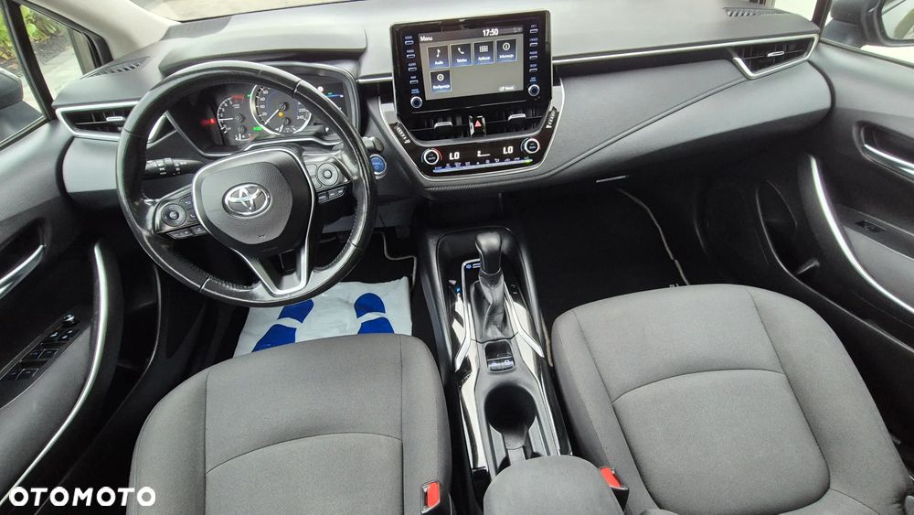 Toyota Corolla 1.8 Hybrid Comfort - 32