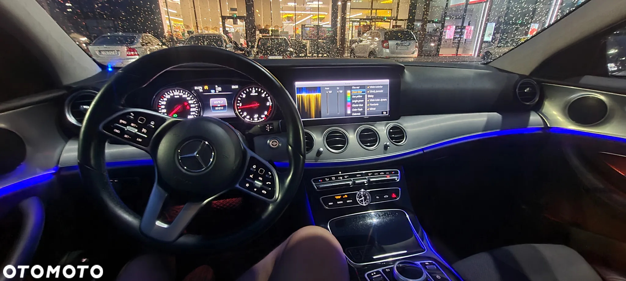 Mercedes-Benz Klasa E 220 d 9G-TRONIC AMG Line - 9