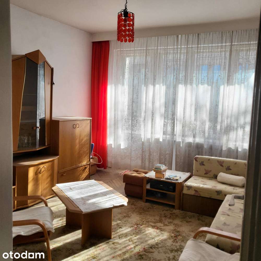ok. Placu Kościuszki, I piętro, lata 50-te, balkon