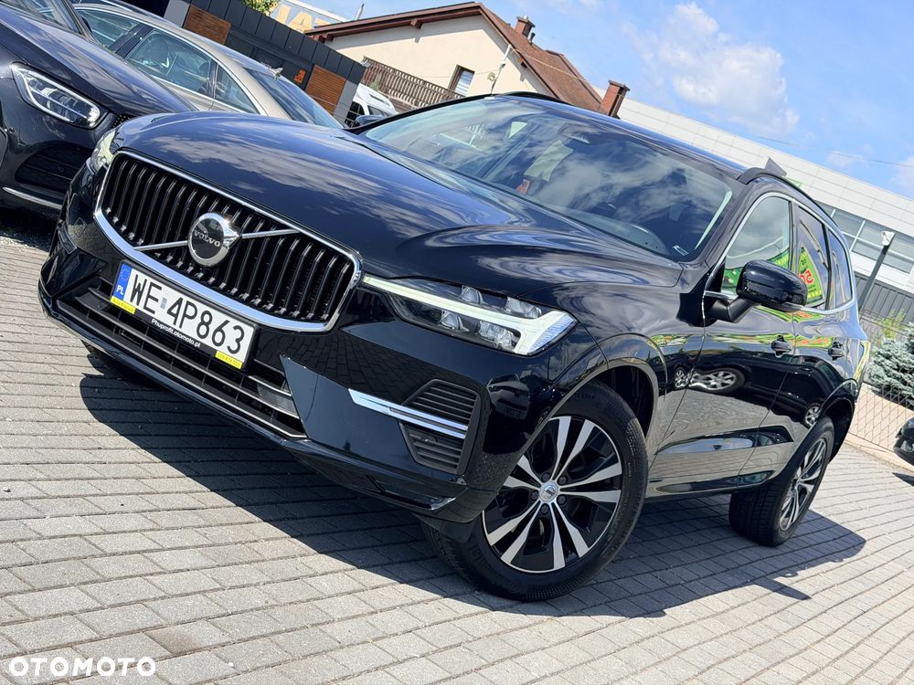 Volvo XC 60 B4 D AWD Momentum Pro - 2