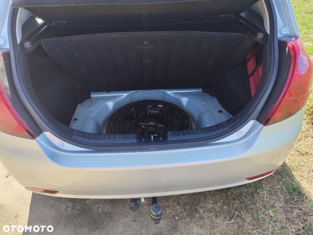 Kia Ceed 1.4 Comfort + - 16