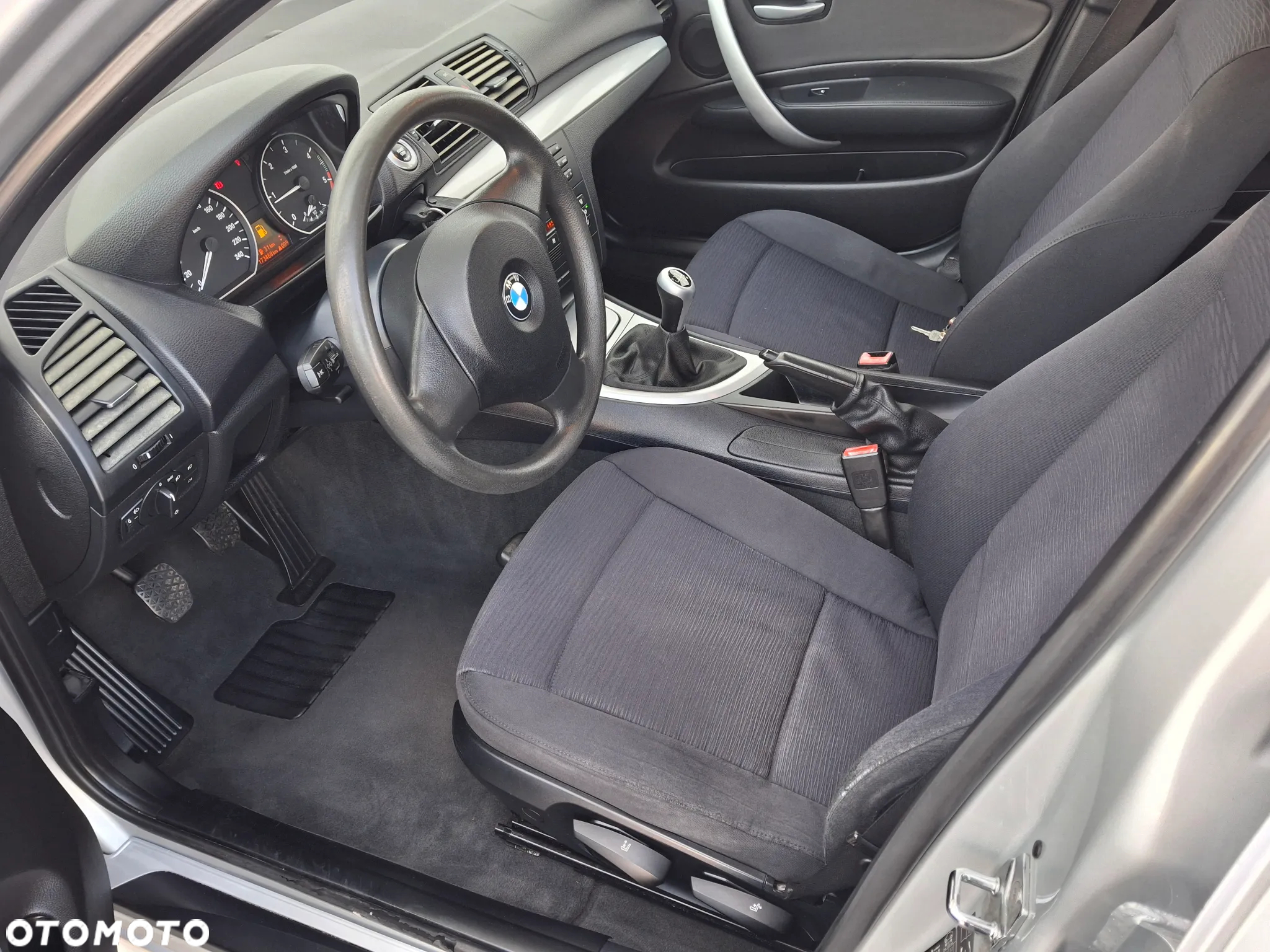BMW Seria 1 118d - 35