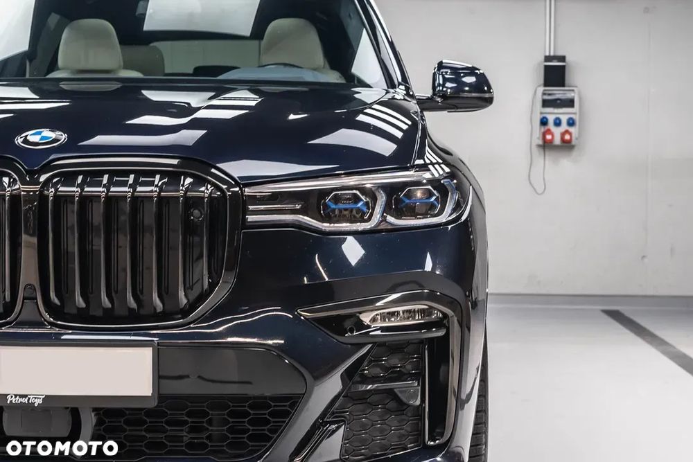 BMW X7 [G07] 18-22 - 1