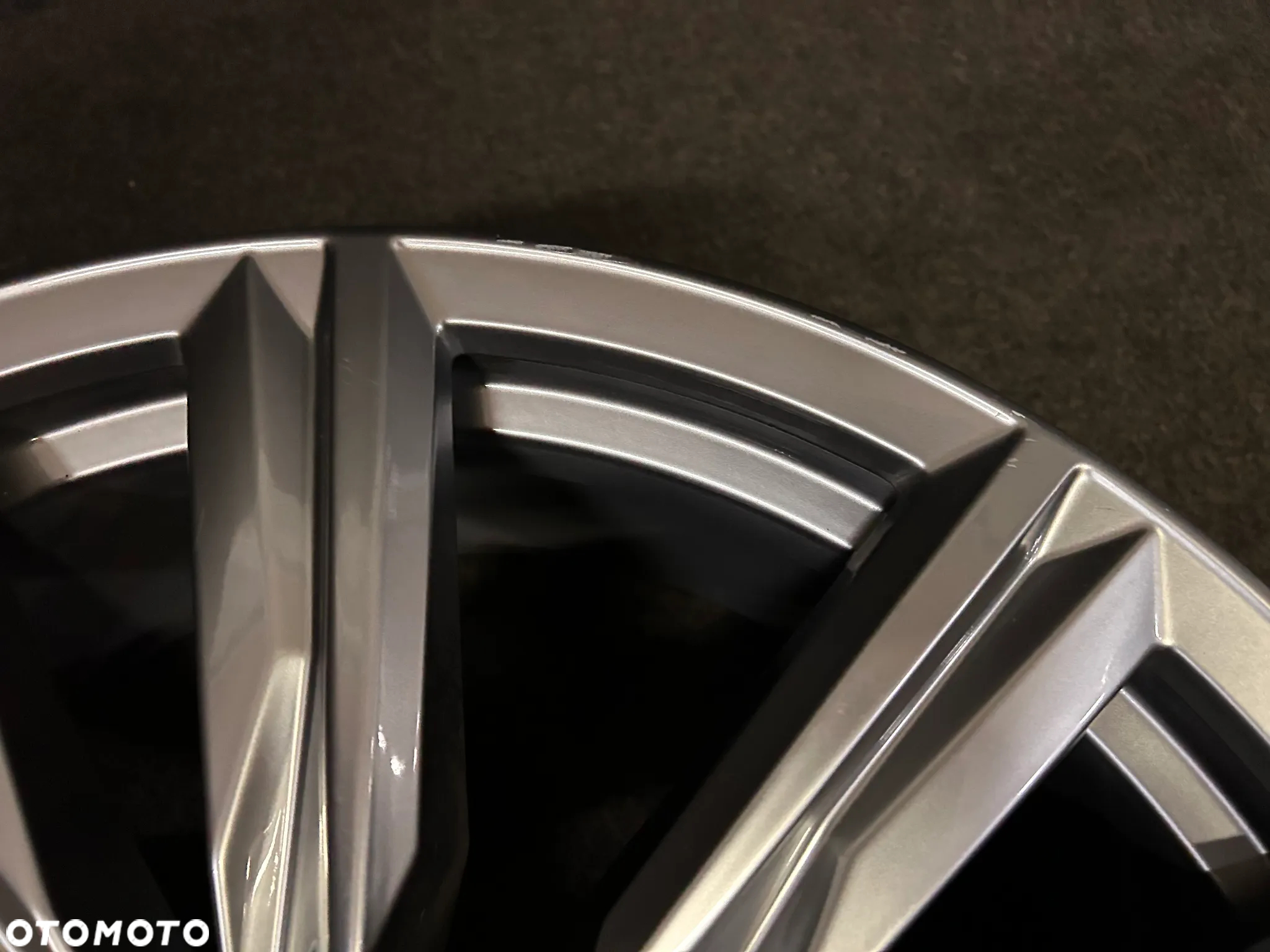 Alufelga VW Tiguan II R-Line 20 cali 5x112 1szt. 5NA601025H/J - 5
