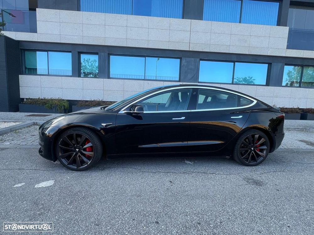 Tesla Model 3 Long Range AWD Dual Motor Performance - 1