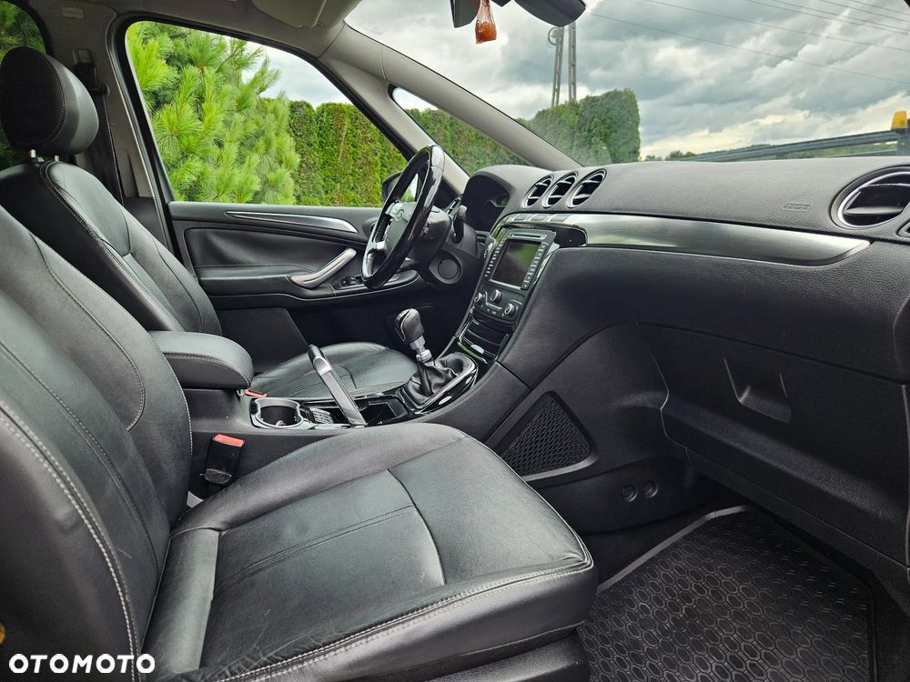 Ford S-Max 2.0 TDCi DPF Titanium - 19