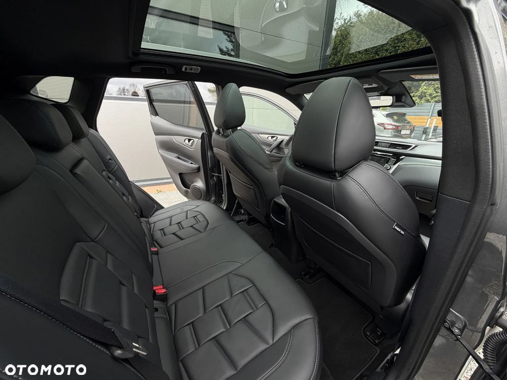 Nissan Qashqai 1.3 DIG-T Tekna+ - 17