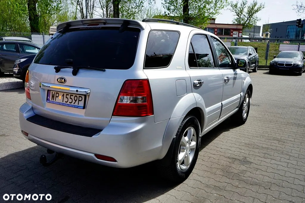 Kia Sorento - 9