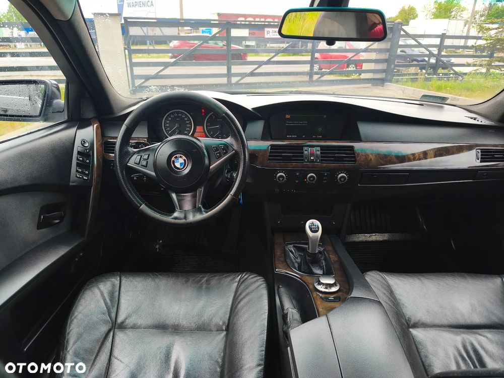 BMW Seria 5 530d - 23