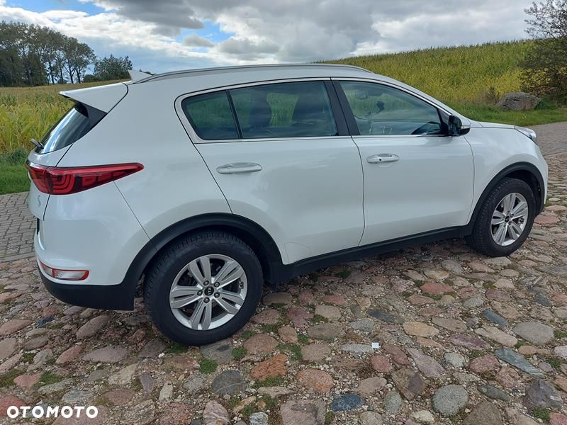 Kia Sportage 1.6 GDI 2WD DREAM-TEAM EDITION - 4