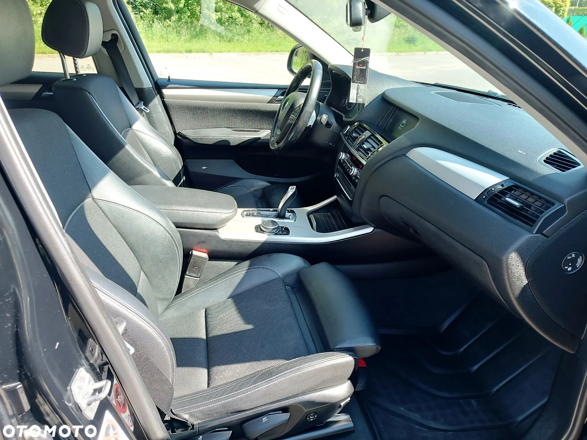 BMW X4 xDrive20d - 16
