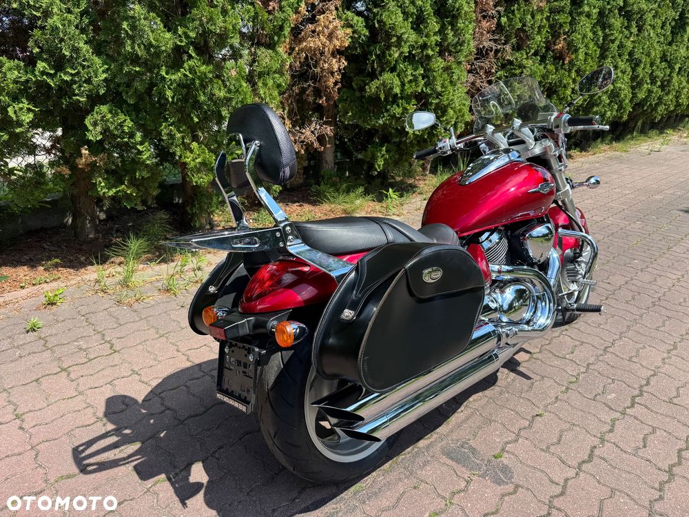 Suzuki Intruder - 5