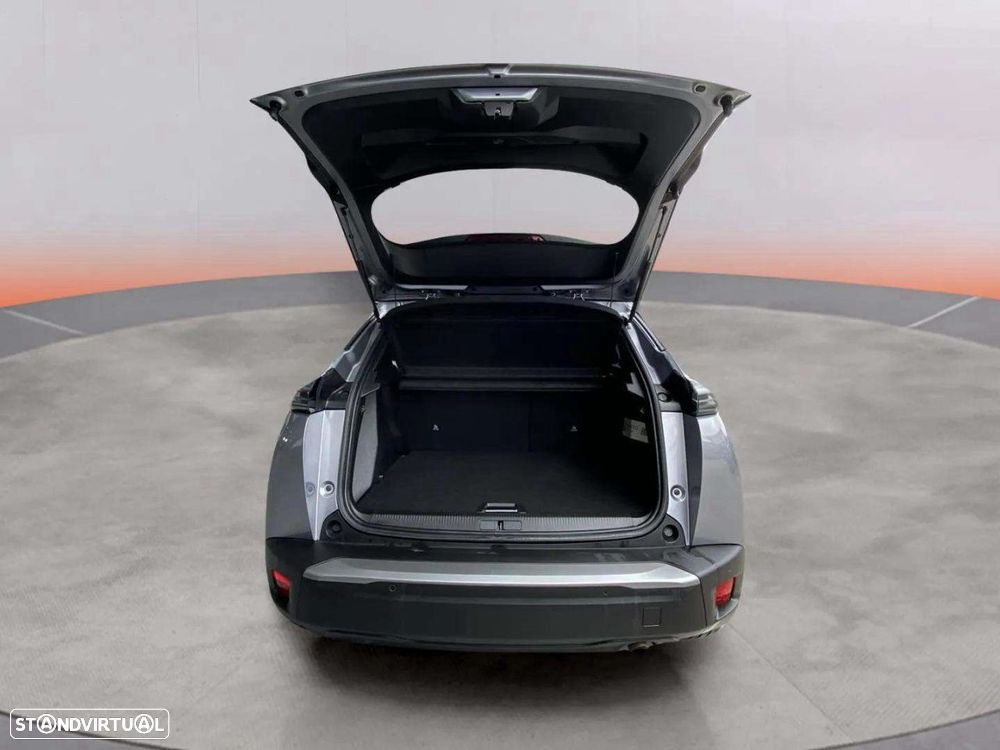 Peugeot 2008 1.2 PureTech Allure - 21