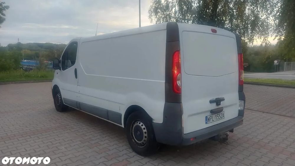 Opel Vivaro - 6