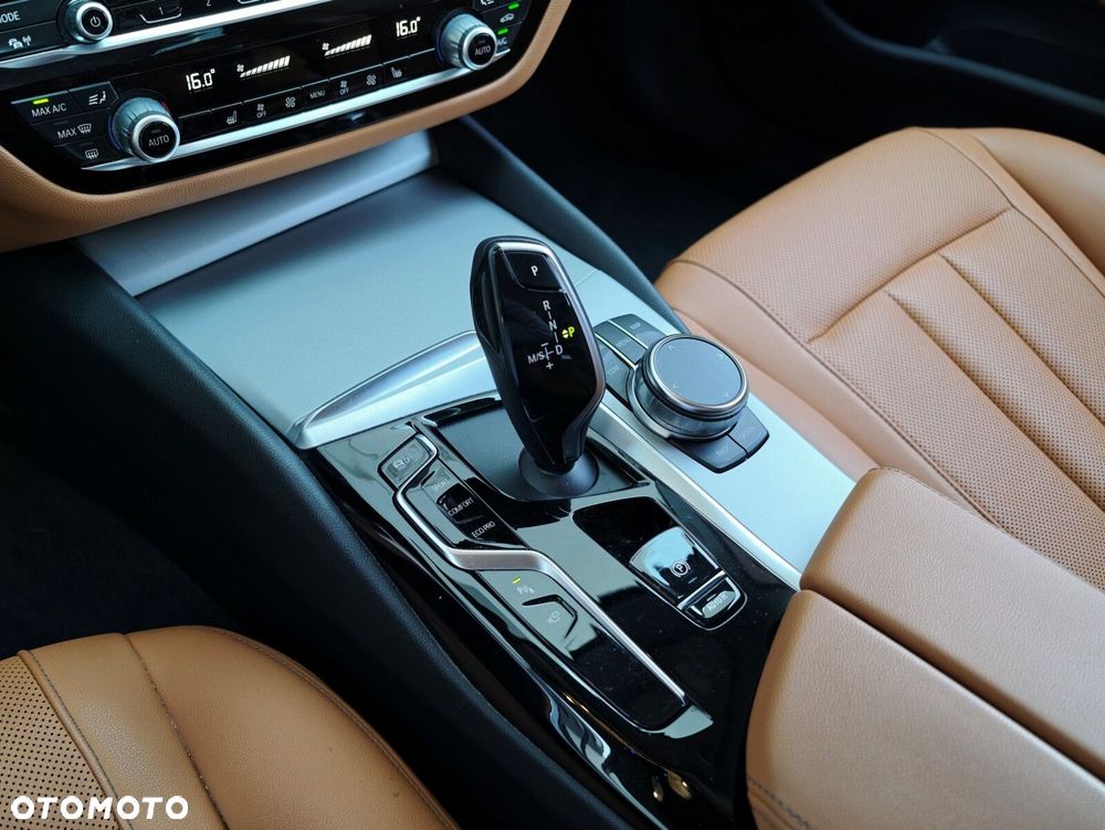 BMW Seria 5 - 15