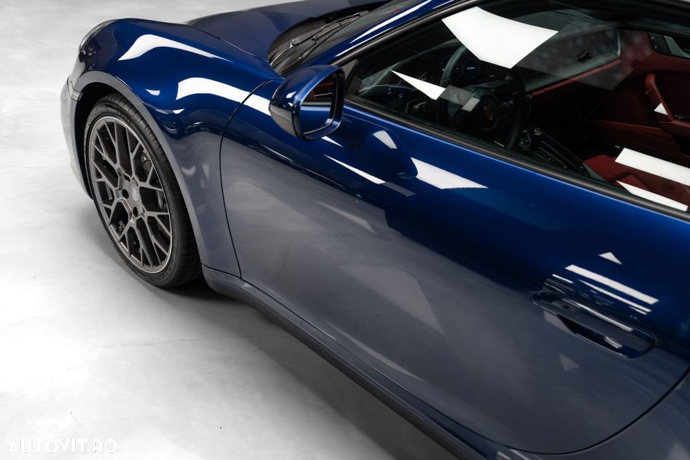 Porsche 911 - 8