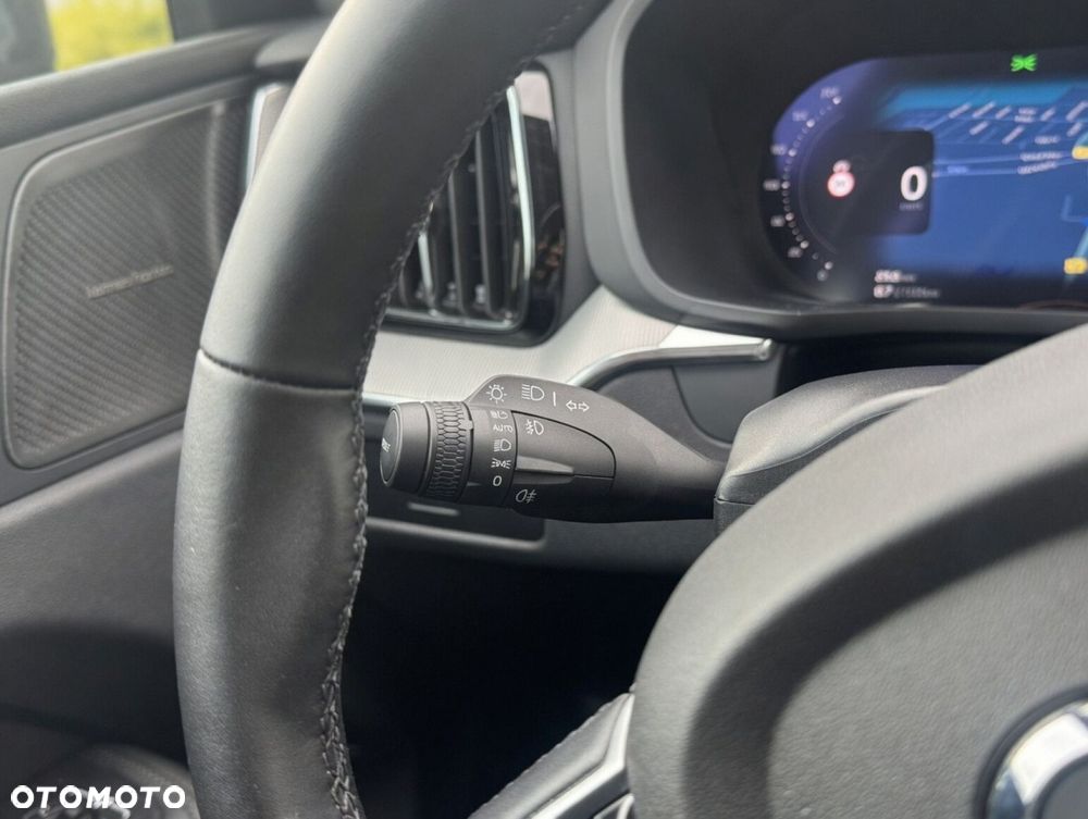 Volvo XC 60 - 26