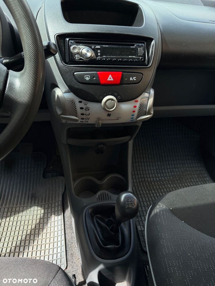 Peugeot 107 1.0 Trendy - 15