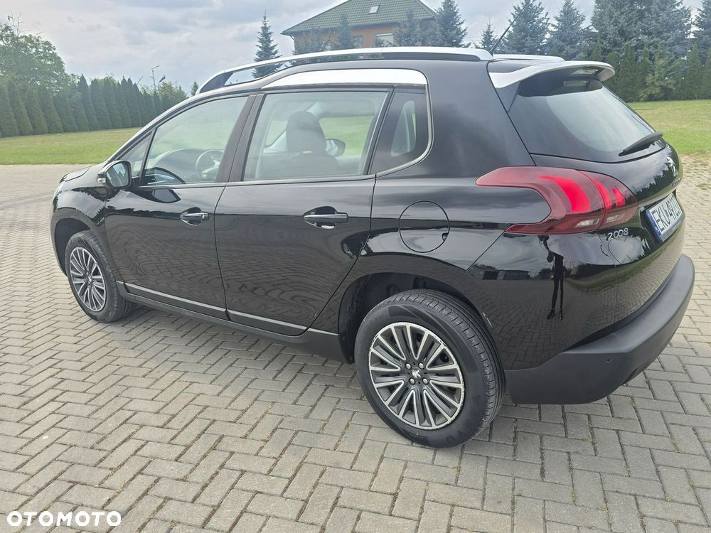 Peugeot 2008 - 10