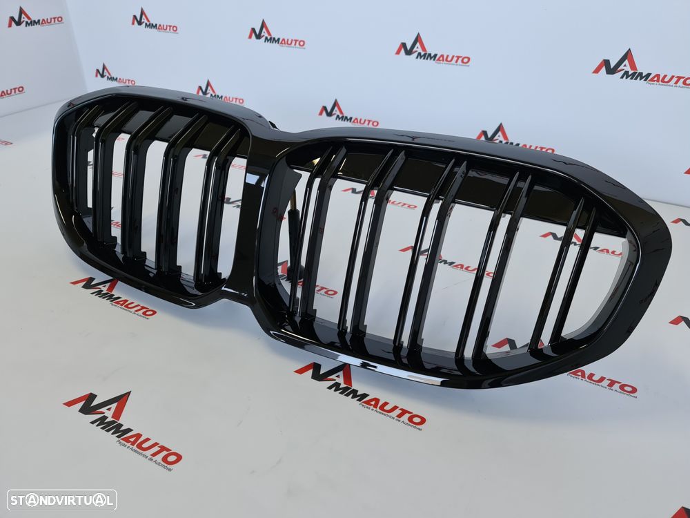 Grelha Frontal BMW Série 1 F40 Look M - 3