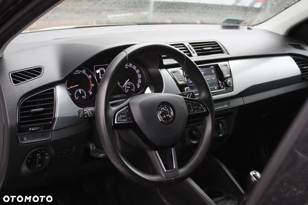 Skoda Fabia 1.0 Ambition - 25