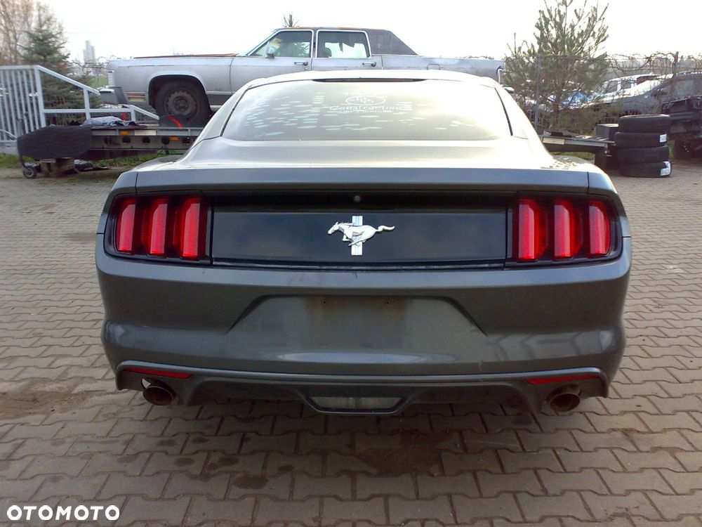 ford mustang vi mk6 2015 - klapa tylna tył bagażnika - 5