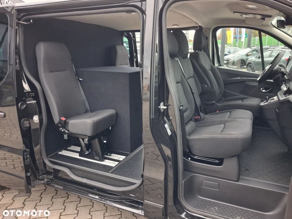 Renault Trafic - 11