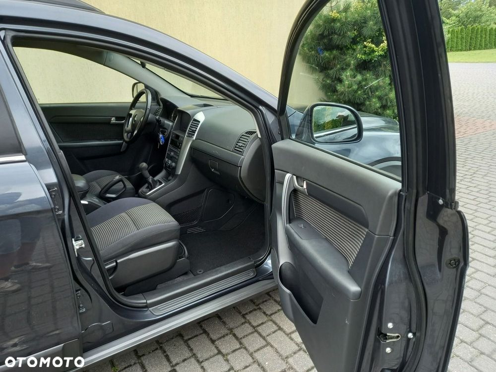 Chevrolet Captiva 2.0 d LS - 20