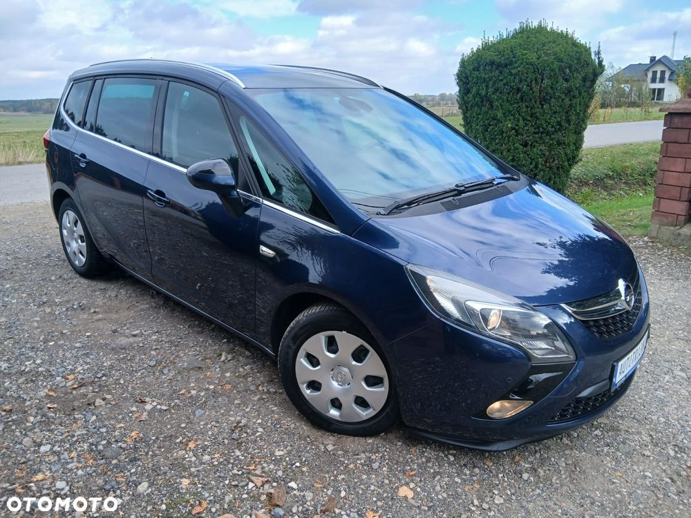 Opel Zafira 2011