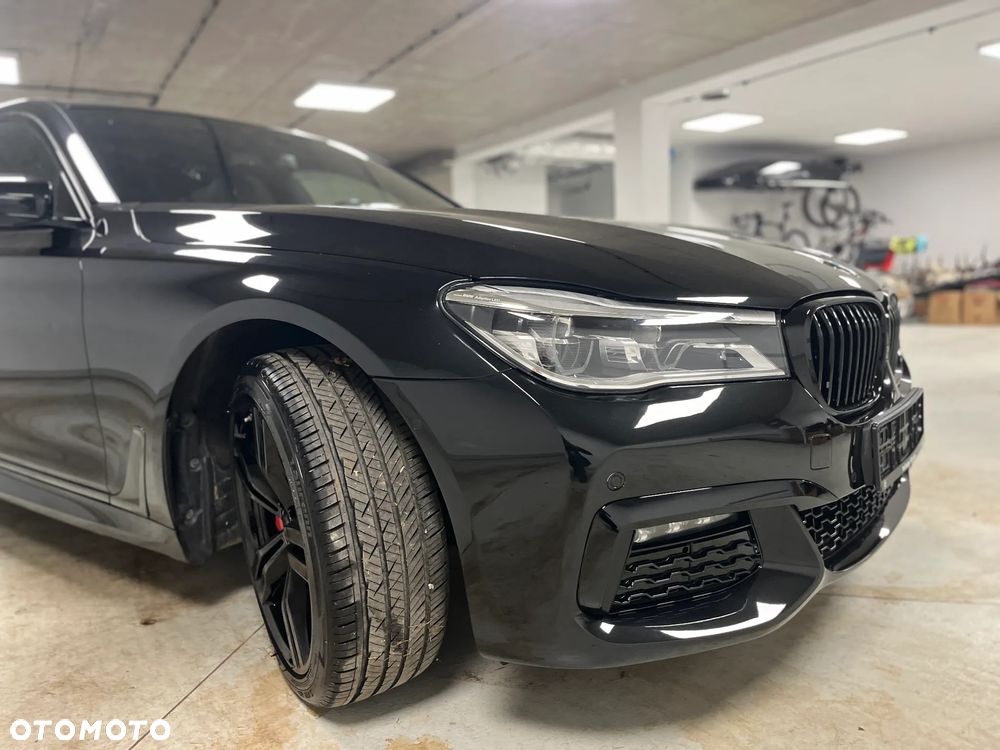 BMW Seria 7 740Li - 10
