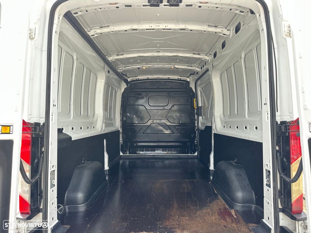 Ford Transit 330 L3 2.2 TDCi H2 Ambiente - 4