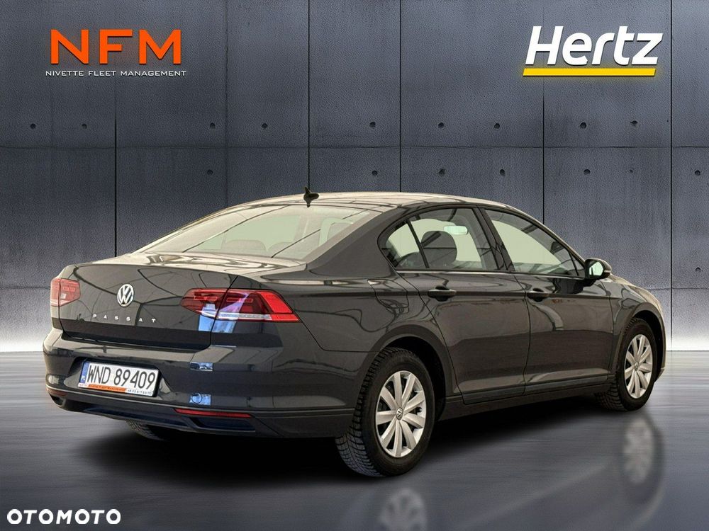 Volkswagen Passat 2.0 TDI EVO Essence DSG - 5