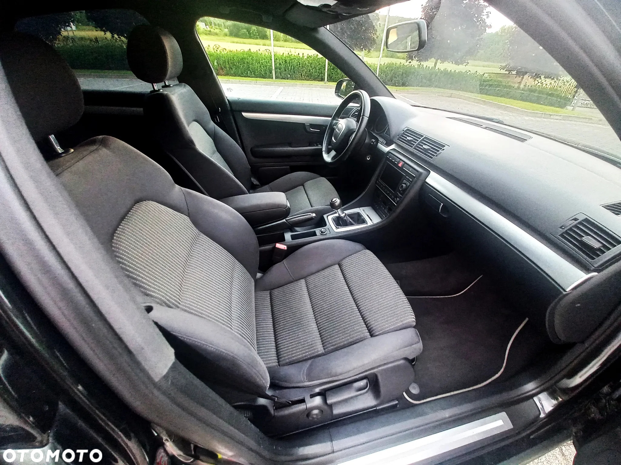 Audi A4 Avant 2.0 TDI DPF quattro S line Sportpaket (plus) - 17