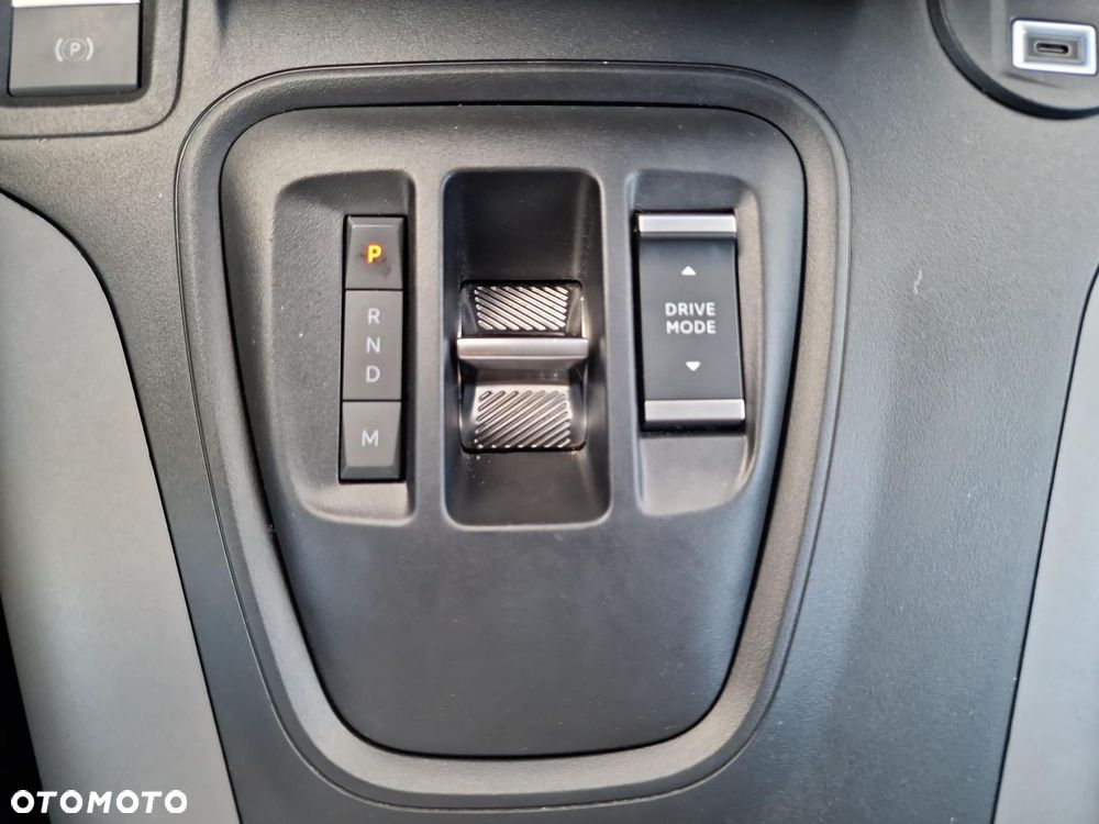 Toyota Proace City Verso 1.5 D-4D Family - 28