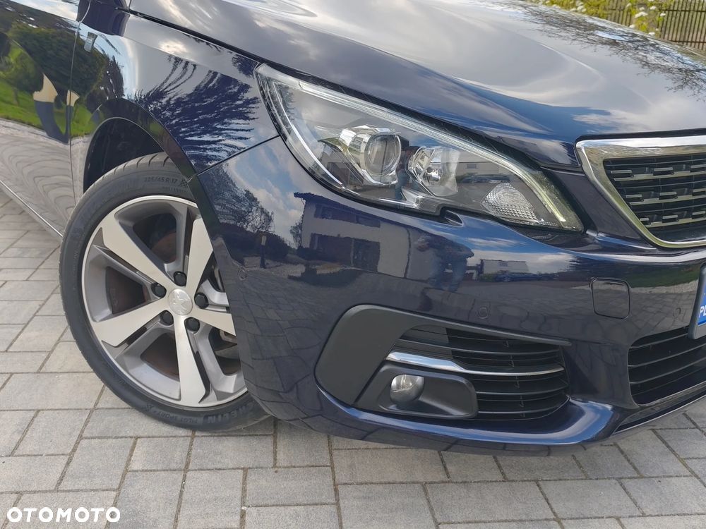 Peugeot 308 PureTech 130 GPF EAT8 Stop & Start Tech Edition - 11