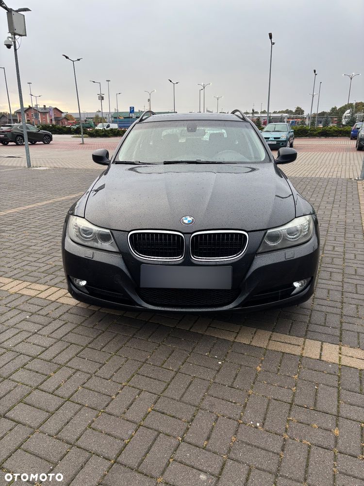 BMW Seria 3 318i - 2