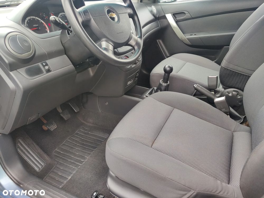Chevrolet Aveo 1.2 Plus - 15