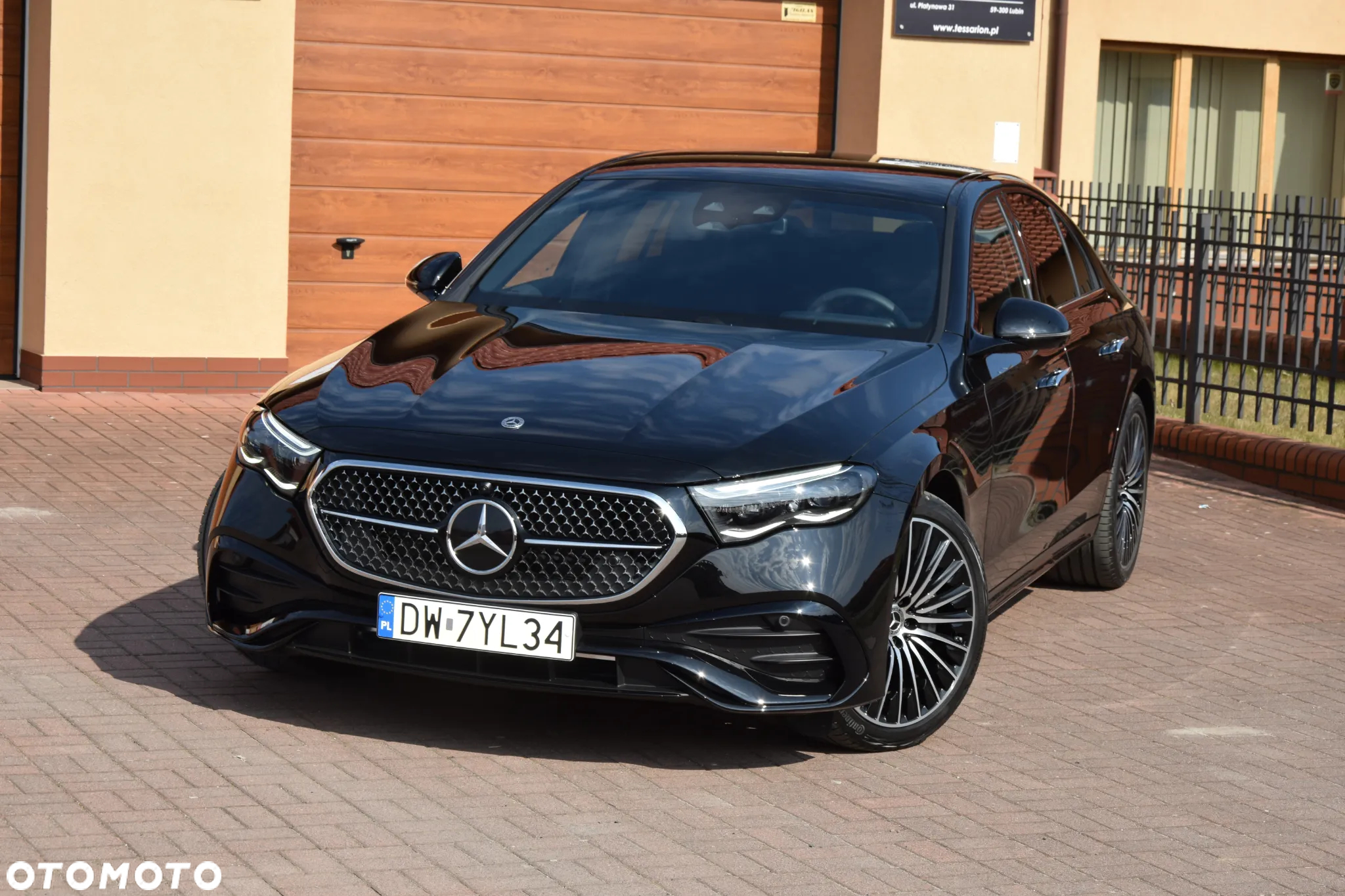 Mercedes-Benz Klasa E 220 d 4-Matic AMG/Avantgarde - 7