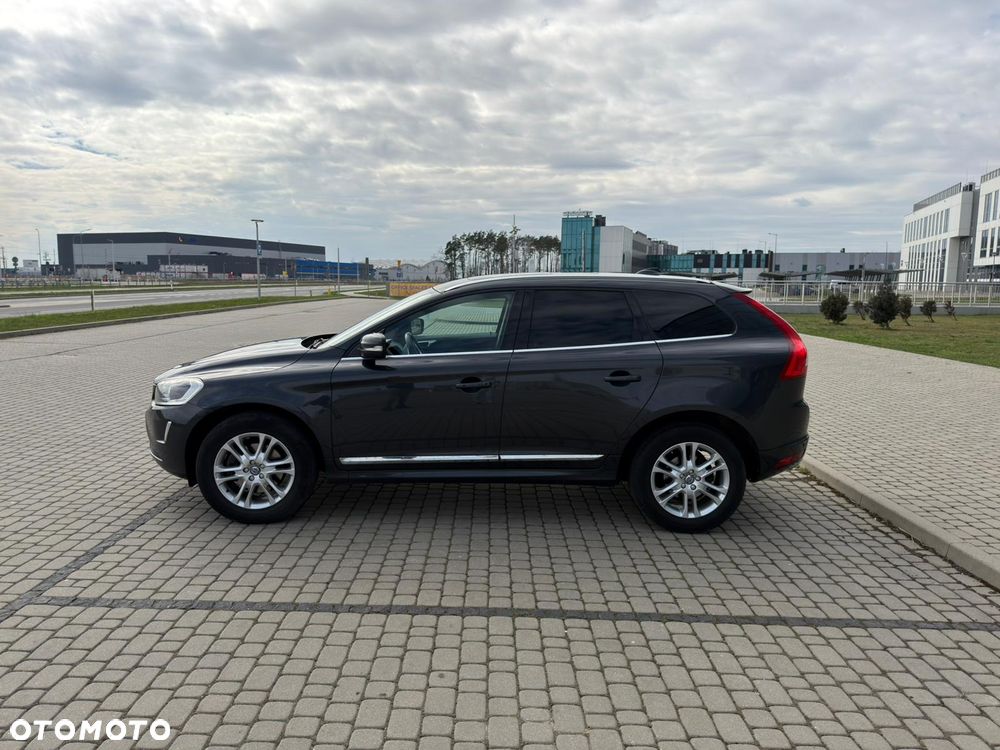 Volvo XC 60 D4 Geartronic Kinetic - 2