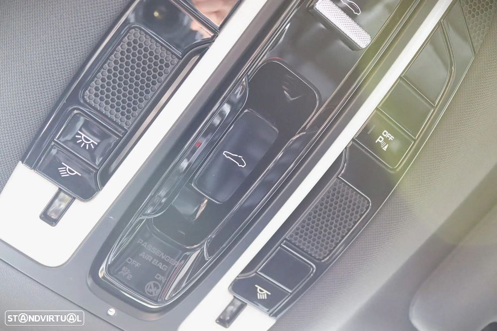 Porsche Panamera - 22