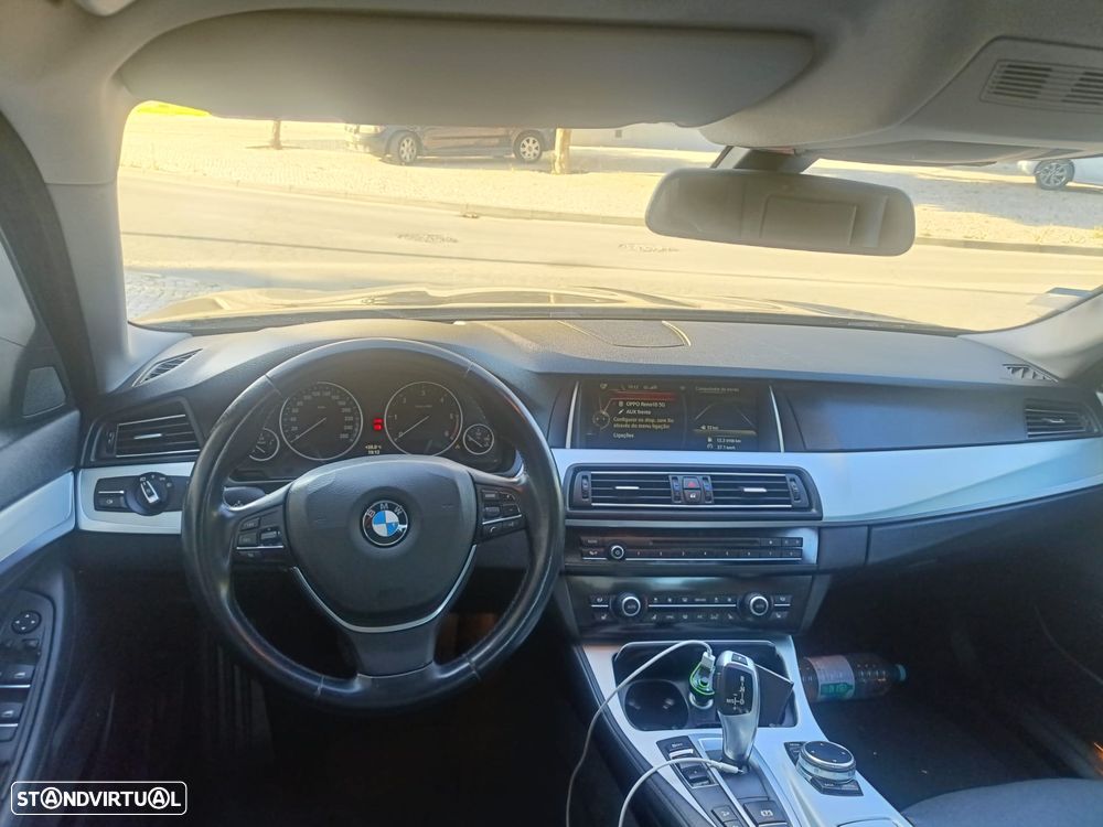 BMW 535 d xDrive L.Luxury Auto - 11