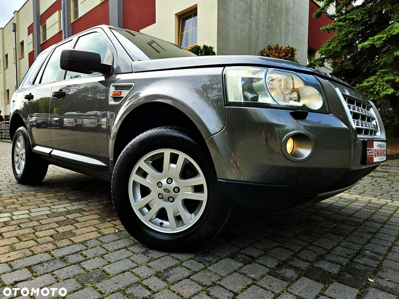Land Rover Freelander - 32