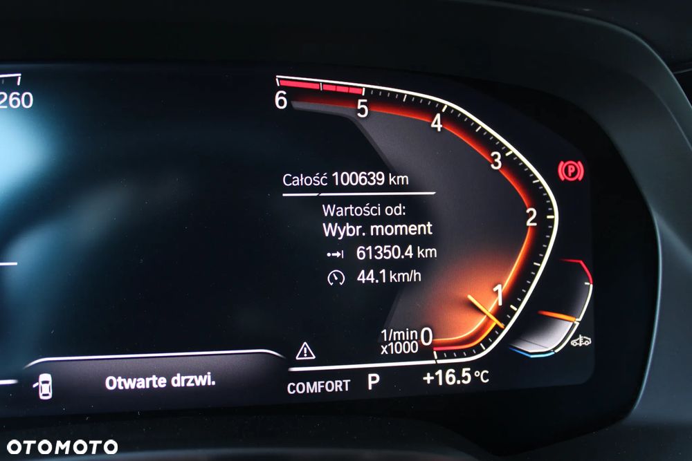 BMW X5 xDrive25d sport - 28