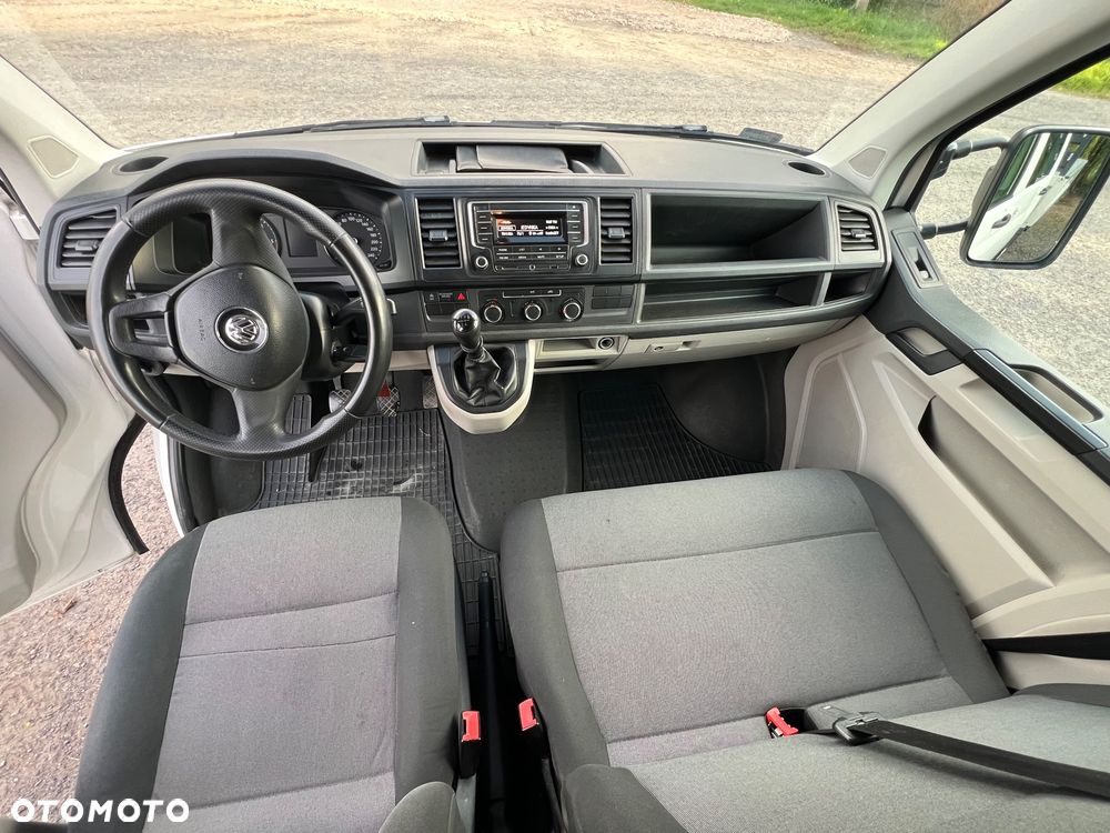 Volkswagen Transporter T6 - 10