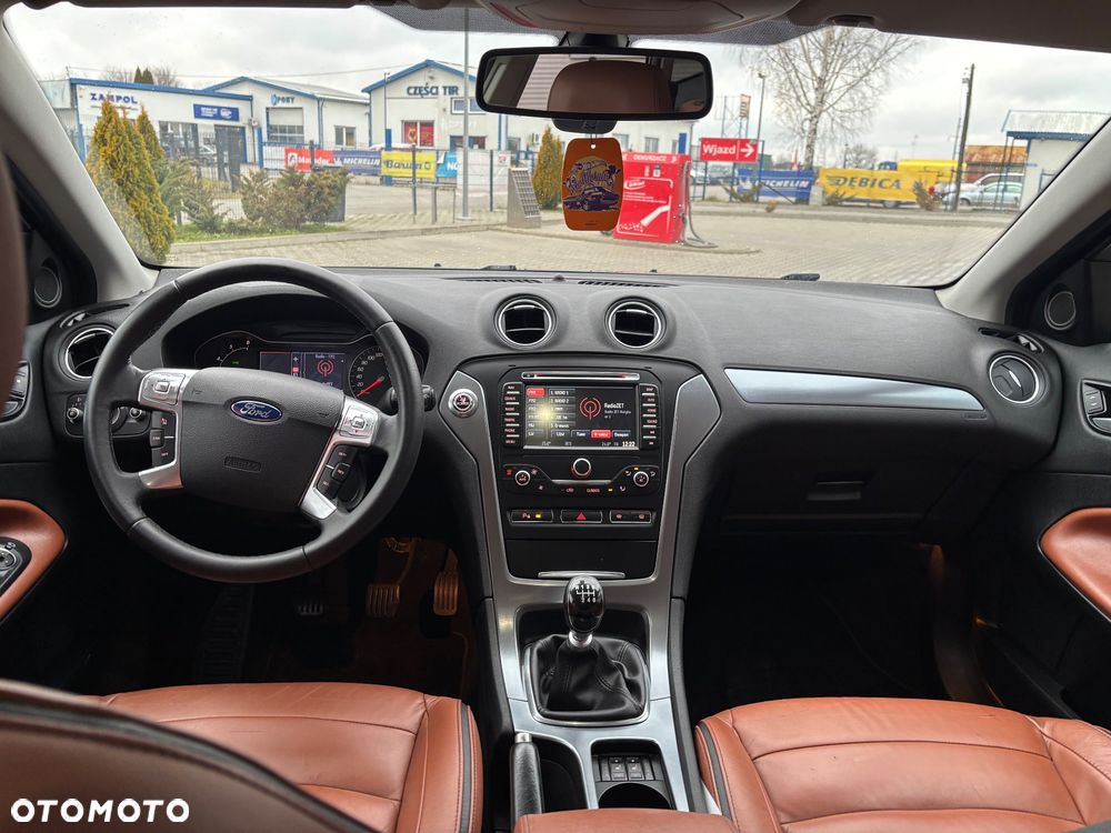 Ford Mondeo 2.0 TDCi Ghia - 22