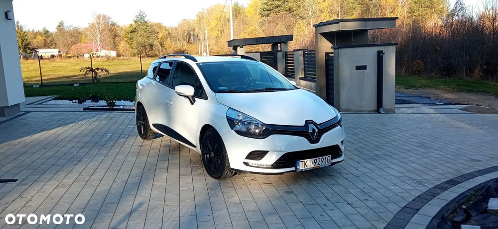 Renault Clio - 8
