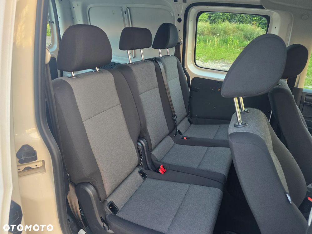 Volkswagen Caddy Maxi 2.0 TDI - 17