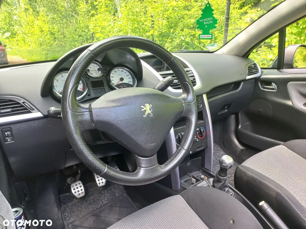 Peugeot 207 120 Premium - 11