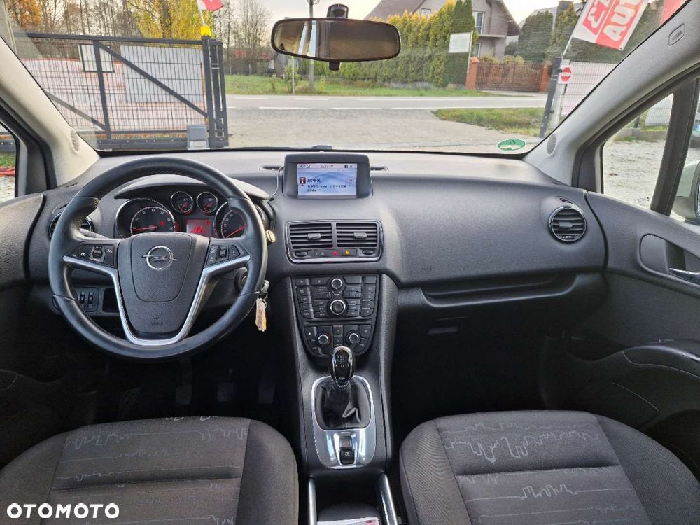 Opel Meriva - 8